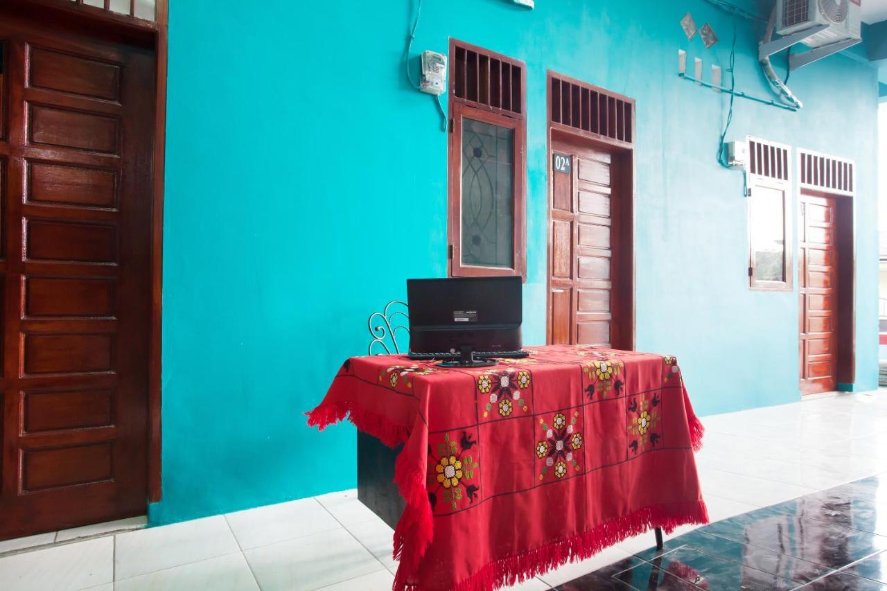 Oyo 1978 Pondok Indah Residence メダン エクステリア 写真
