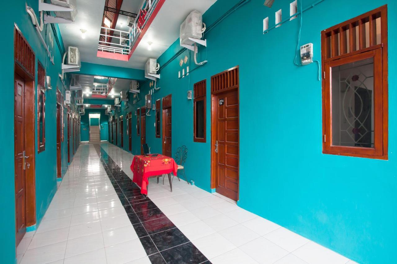 Oyo 1978 Pondok Indah Residence メダン エクステリア 写真