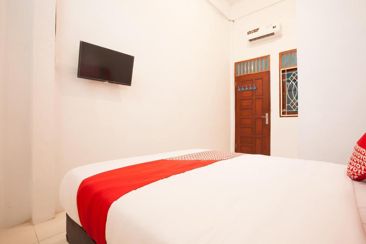 Oyo 1978 Pondok Indah Residence メダン エクステリア 写真